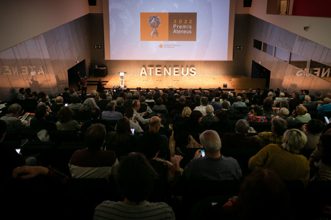 La Federació d’Ateneus de Catalunya us convida a assistir a la 34a gala dels Premis Ateneus
