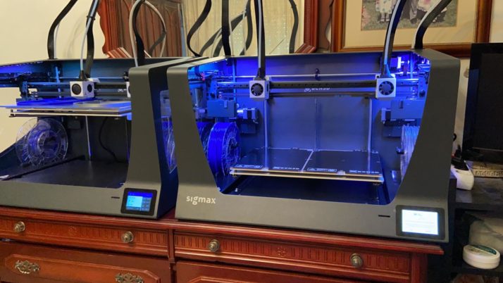 L’Ateneu Popular Garriguenc endega una iniciativa de micromecenatge que permet aconseguir dues impressores 3D per fabricar material sanitari